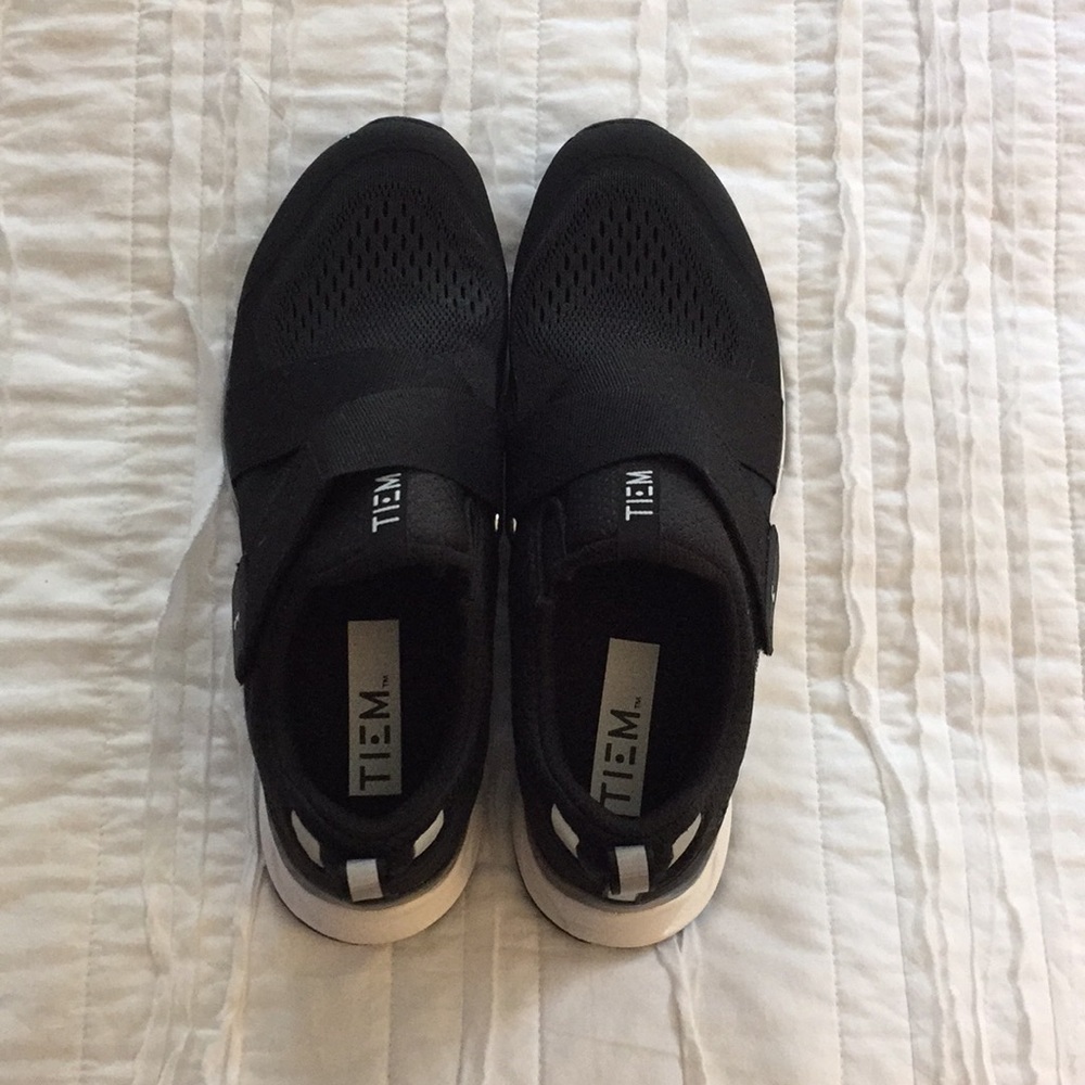 TIEM Black&White Indoor Cycling Shoes WITH CLIPS